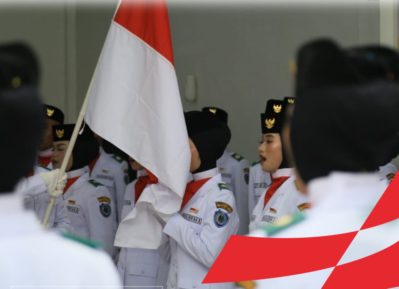 Bupati Kukuhkan Pasukan Pengibar Bendera Pusaka (Paskibraka) Kabupaten Labuhanbatu Tahun 2022