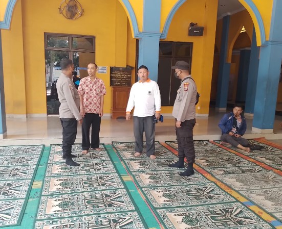 Sat Binmas Polrestabes Medan Tekankan Jemaah dan Pengurus Masjid di Jalan Timor Jaga Kamtibmas Tetap Kondusif