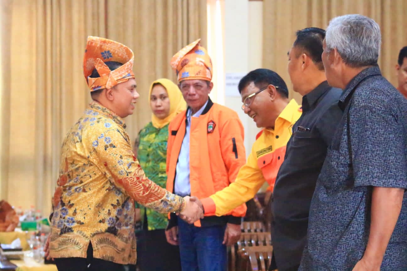 Bupati Labuhanbatu Hadiri Pelantikan PDK Kosgoro 1957