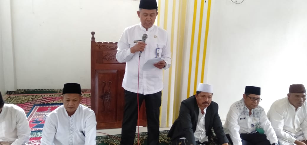 Camat Cisoka Jumling di Masjid Nurrohman Kp.Janur Desa Bojongloa Kec.Cisoka