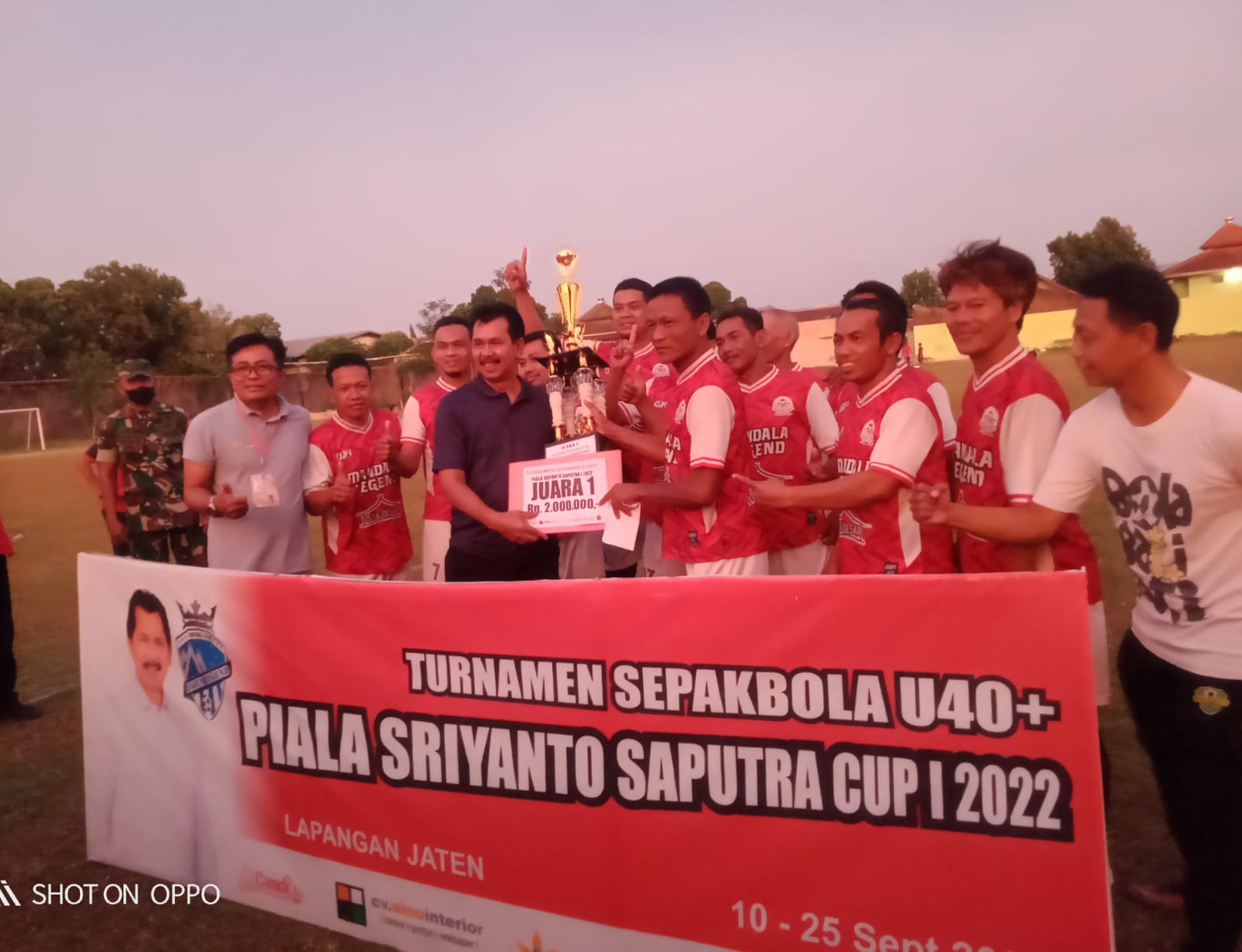 Srianto Saputro Sekretaris Partai Gerindra Jawa Tengah Mengadakan Srianto Suara Cub Sepak Bola U- 40 