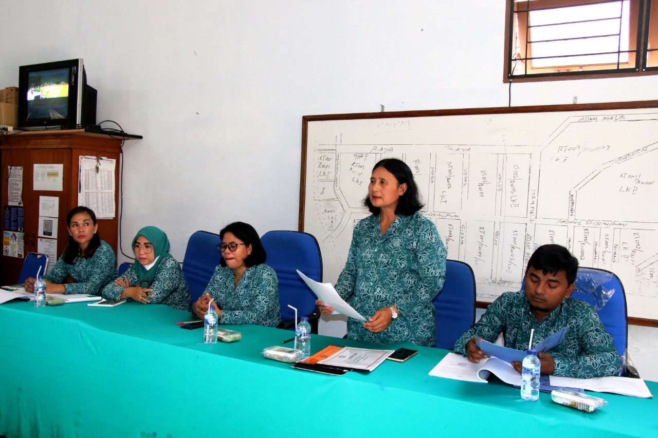 TP PKK Kota Pematang Siantar Monitoring Kelurahan Percontohan di Timbang Galung