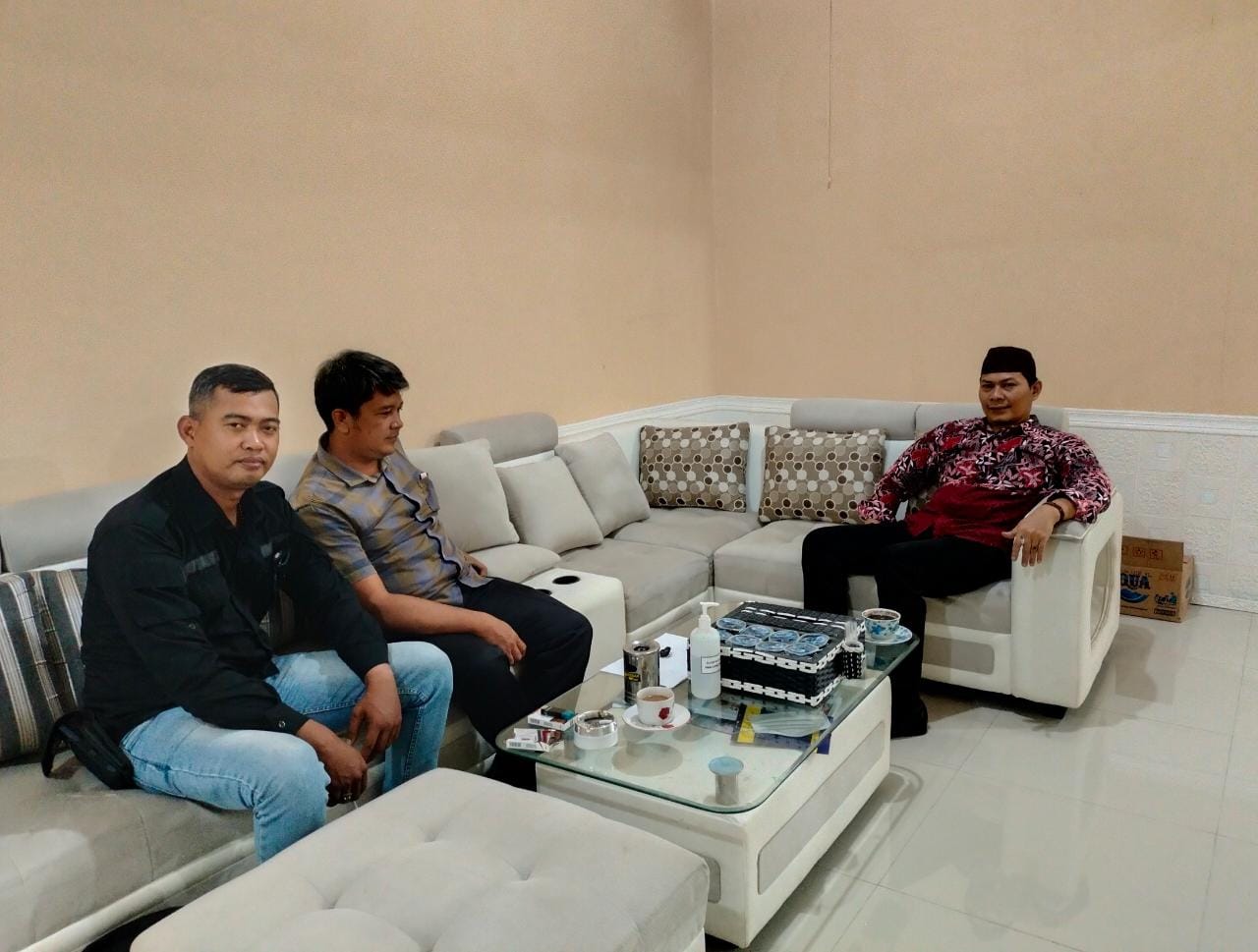 Pemerintah dan Masyarakat Harus Serius Memberantas Penjualan Obat Terlarang Berkedok Toko Kosmetik di Cisoka