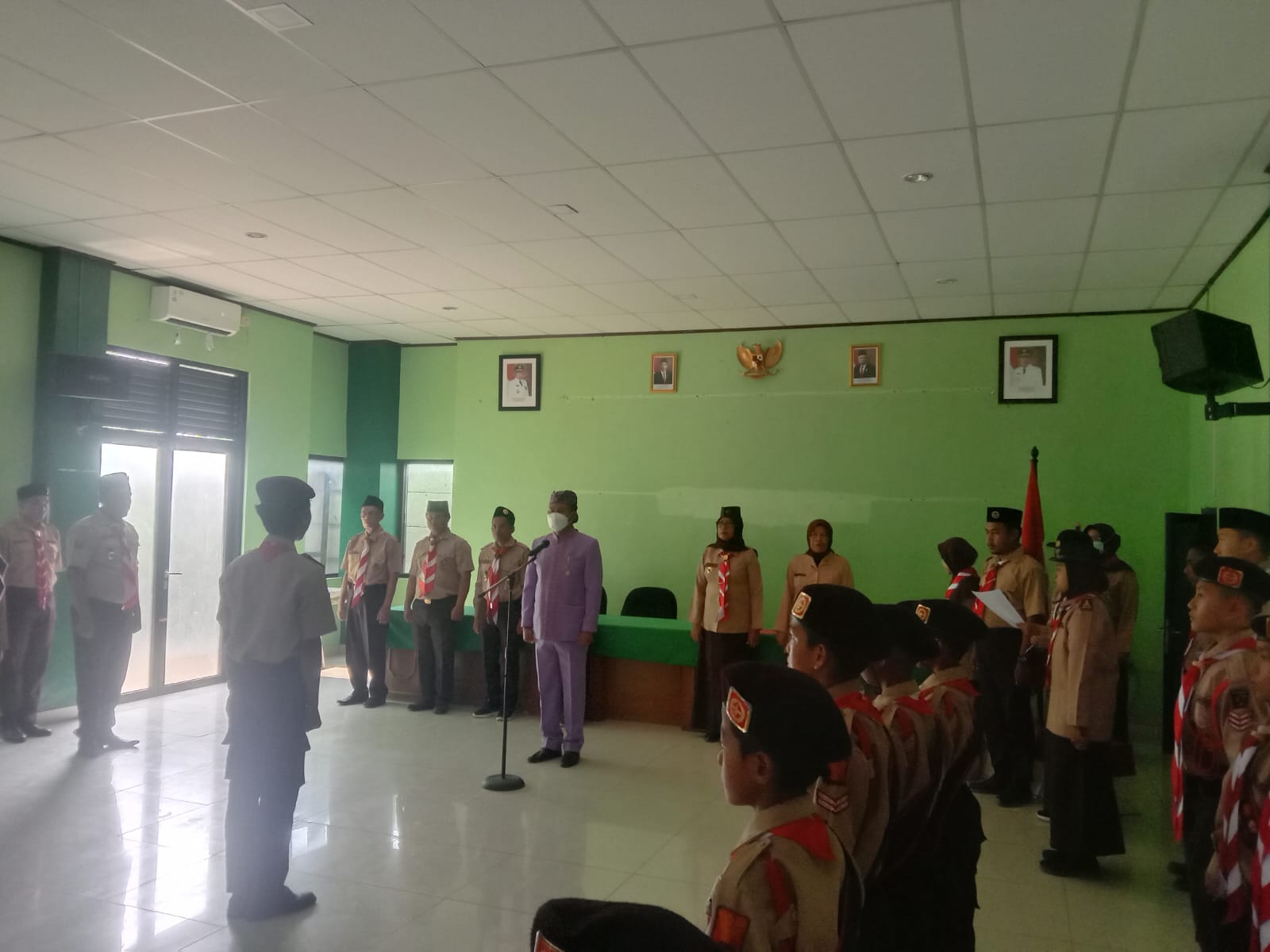 Camat Lepas Kontingen Penggalang Kecamatan Cisoka Lomba Tingkat III Kabupaten Tangerang   