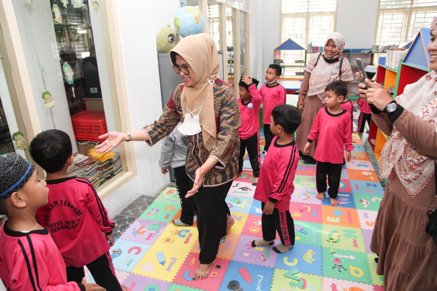 Wali Kota Pematang Siantar Kunjungi Dinas Arsip dan Perpustakaan, Imbau Disediakan Buku-buku Up to Date    