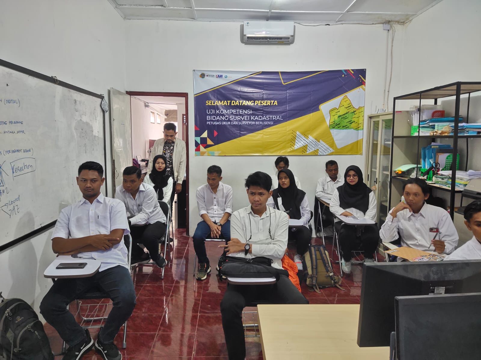 LSP Geospasial Sertifikasi 14 Peserta Uji Kompetensi Bidang Kadastral