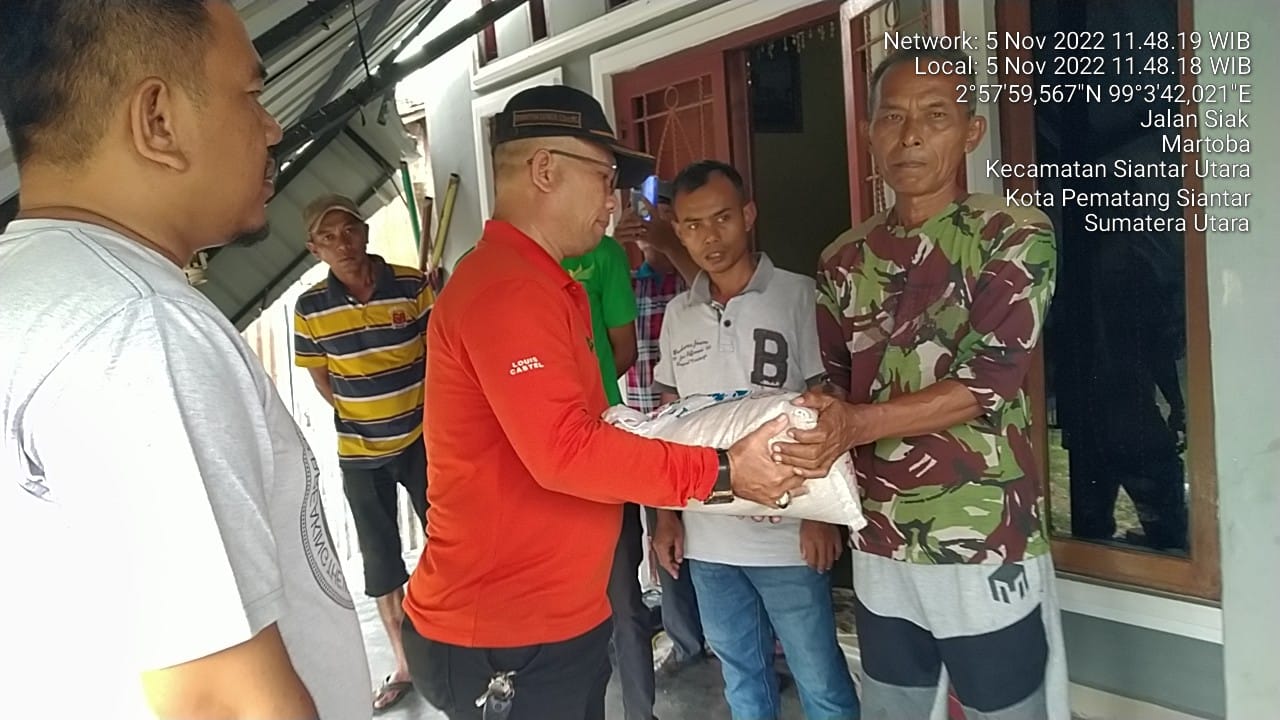 Wali Kota Pematang Siantar Bantu Korban Longsor di Jalan Siak