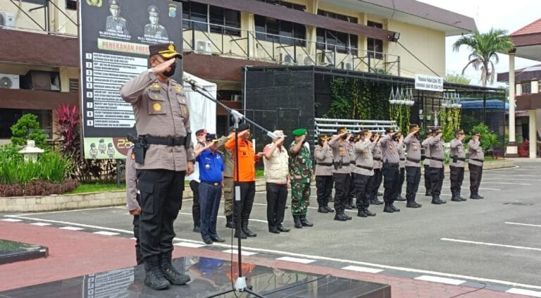 Unsur TNI-Polri Gerak Cepat Bentuk Tim Penanggulangan Bencana Alam    