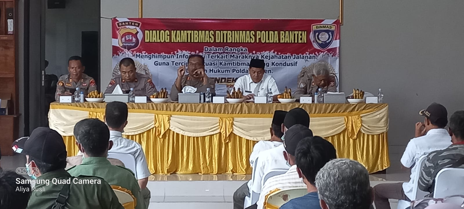 Cegah Kejahatan Jalanan, Kamtibmas dan Ditbinmas Polda Banten Ajak Masyarakat Talaga Cikupa Dialog Bersama 