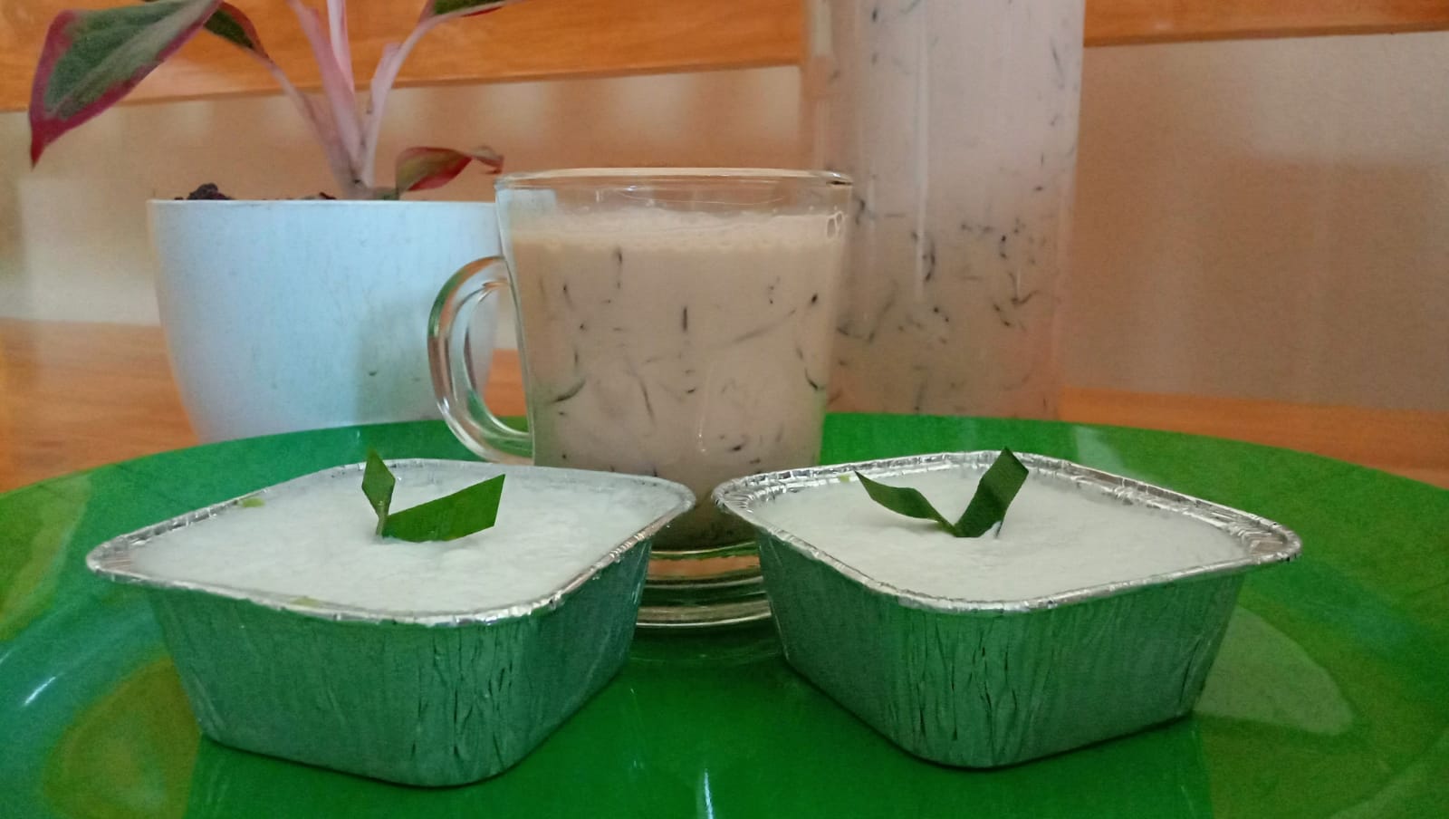 Inilah Cemilan Lumpur Surga dan Ice Tea Magic Dapurasa Ibu Wie di Mutiara Bogor Raya Kota Bogor    