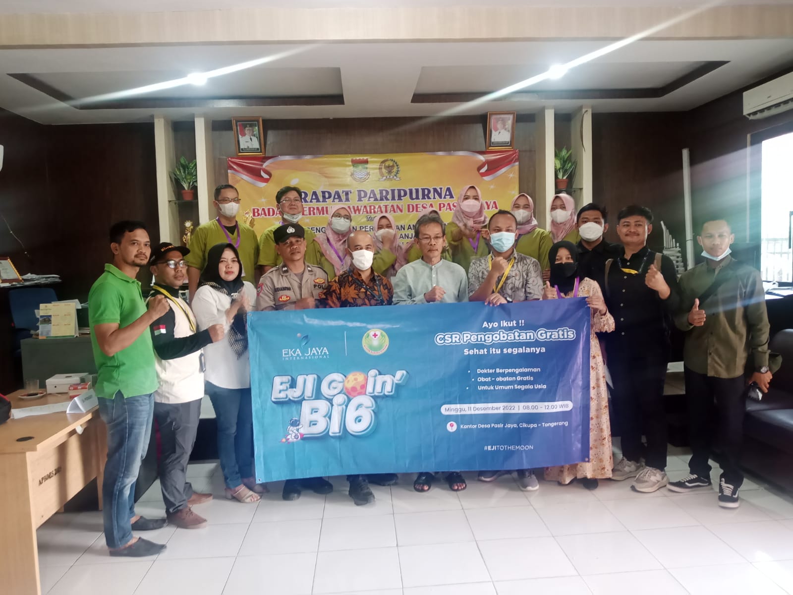 PT Eka Jaya Internasional Melaksanakan Program Berobat Gratis Bersama Pemerintah Pasir Jaya Kecamatan Cikupa