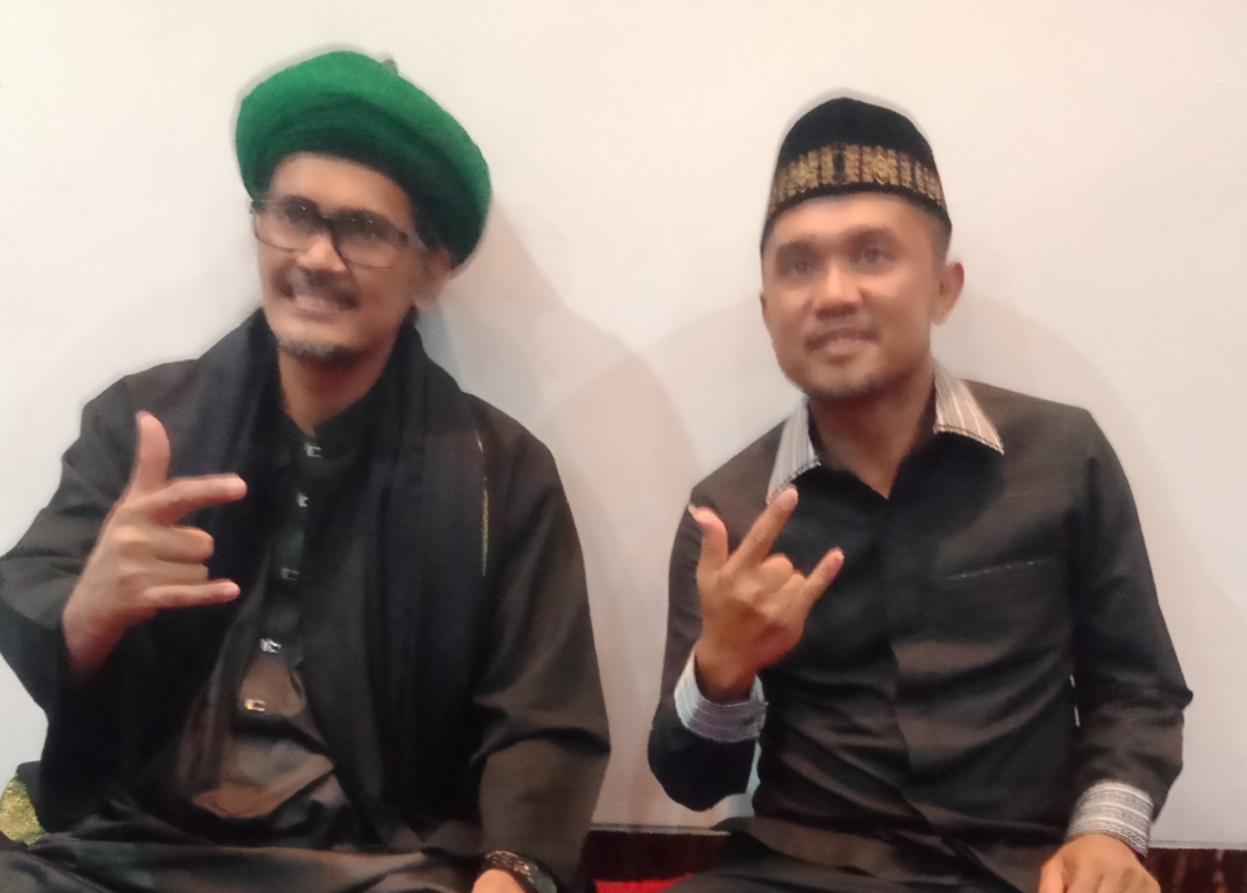 Ribuan Umat Islam Bersholawat, Masa Reses DPR RI Anggita Komisi VIII Paryono Berdoa Bersama Guos Ali Gondrong 