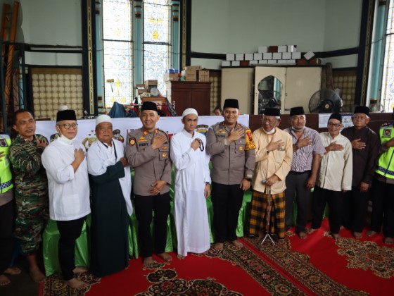 Wakapolrestabes Medan Sambangi Masjid Raya Al – Matsun