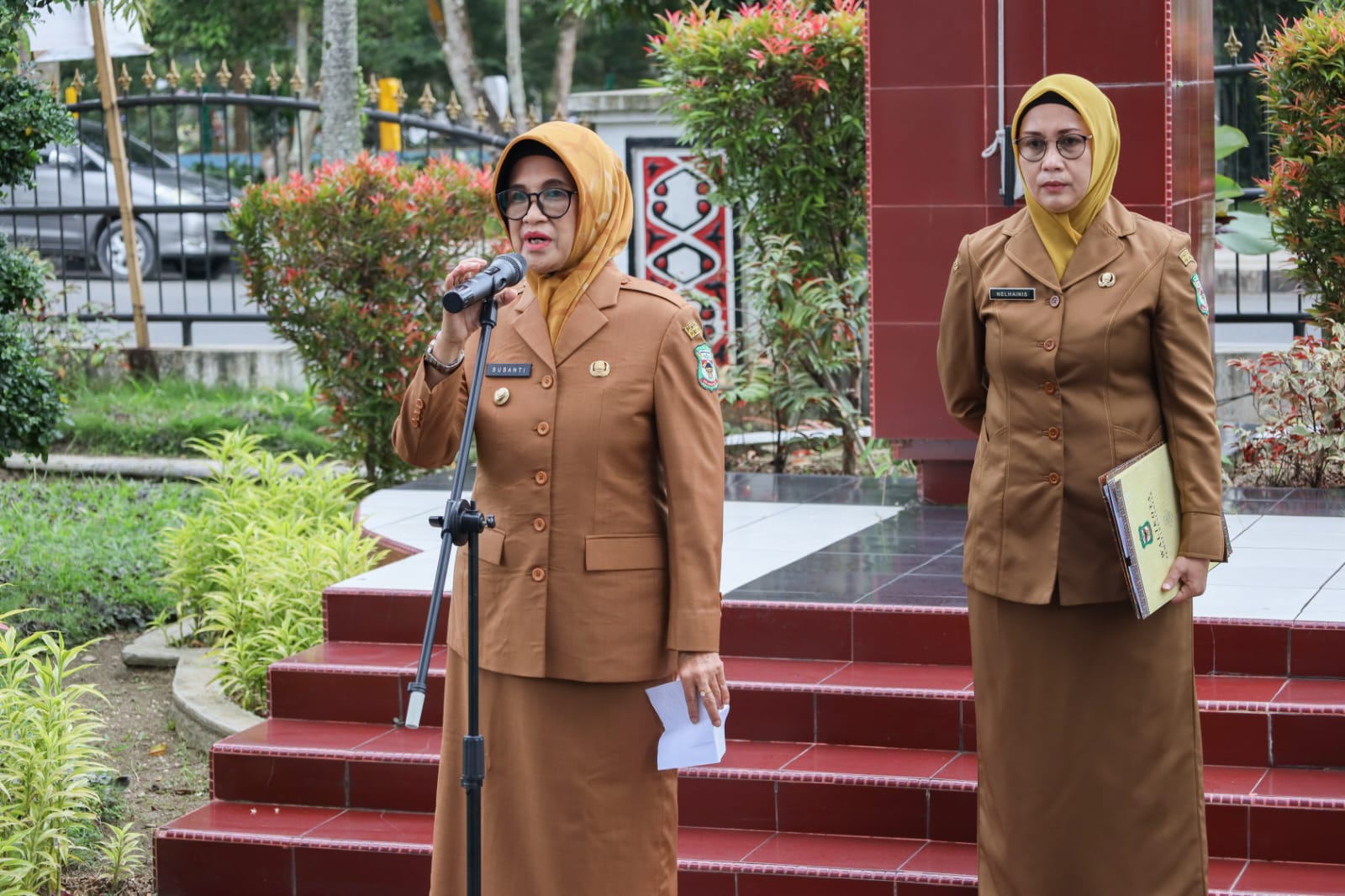 Pimpin Apel Pagi Perdana di Tahun 2023, dr Susanti Ajak Sesama ASN Pemko Pematang Siantar Bersinergi