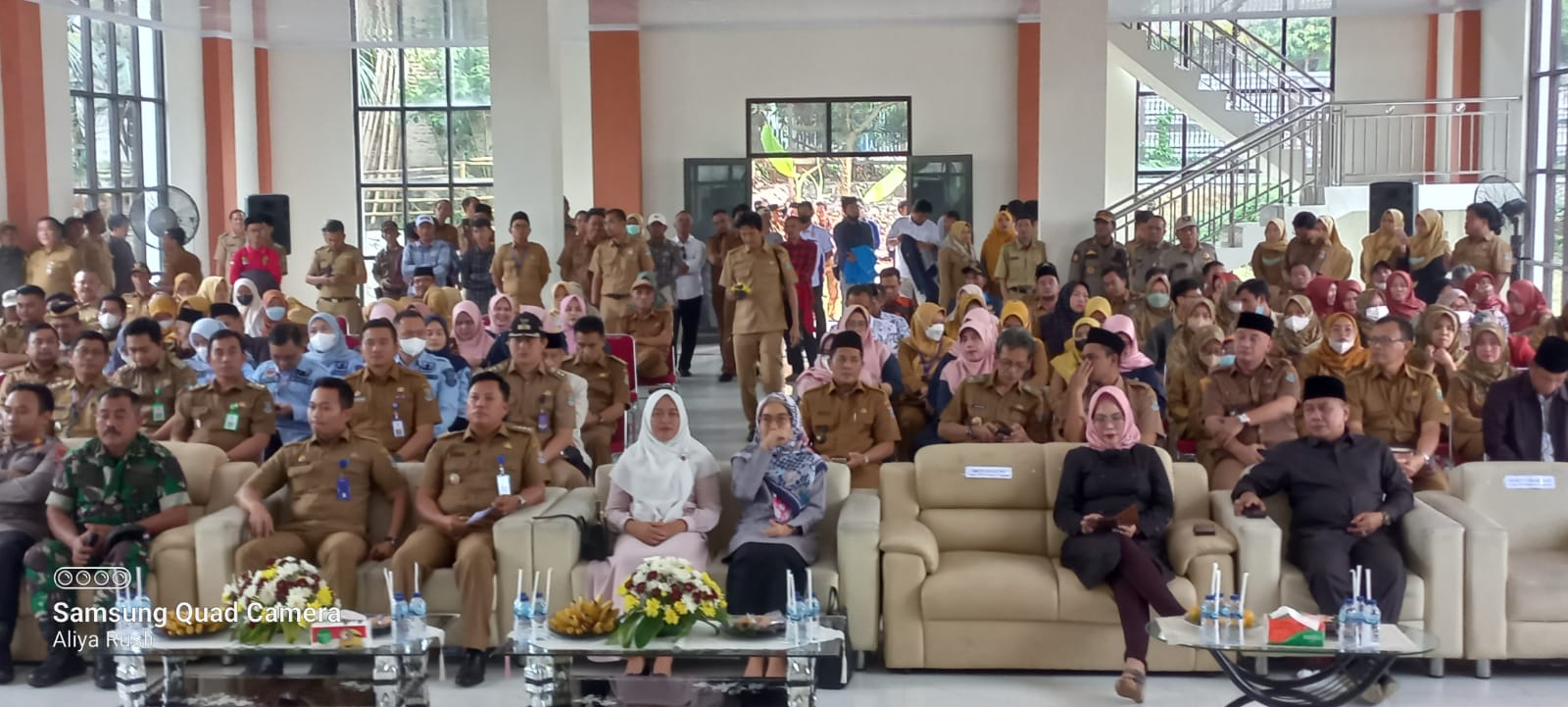 Anggota DPRD Kabupaten Tangerang Nonce Thendean SH Hadiri Sertijab Camat Cikupa