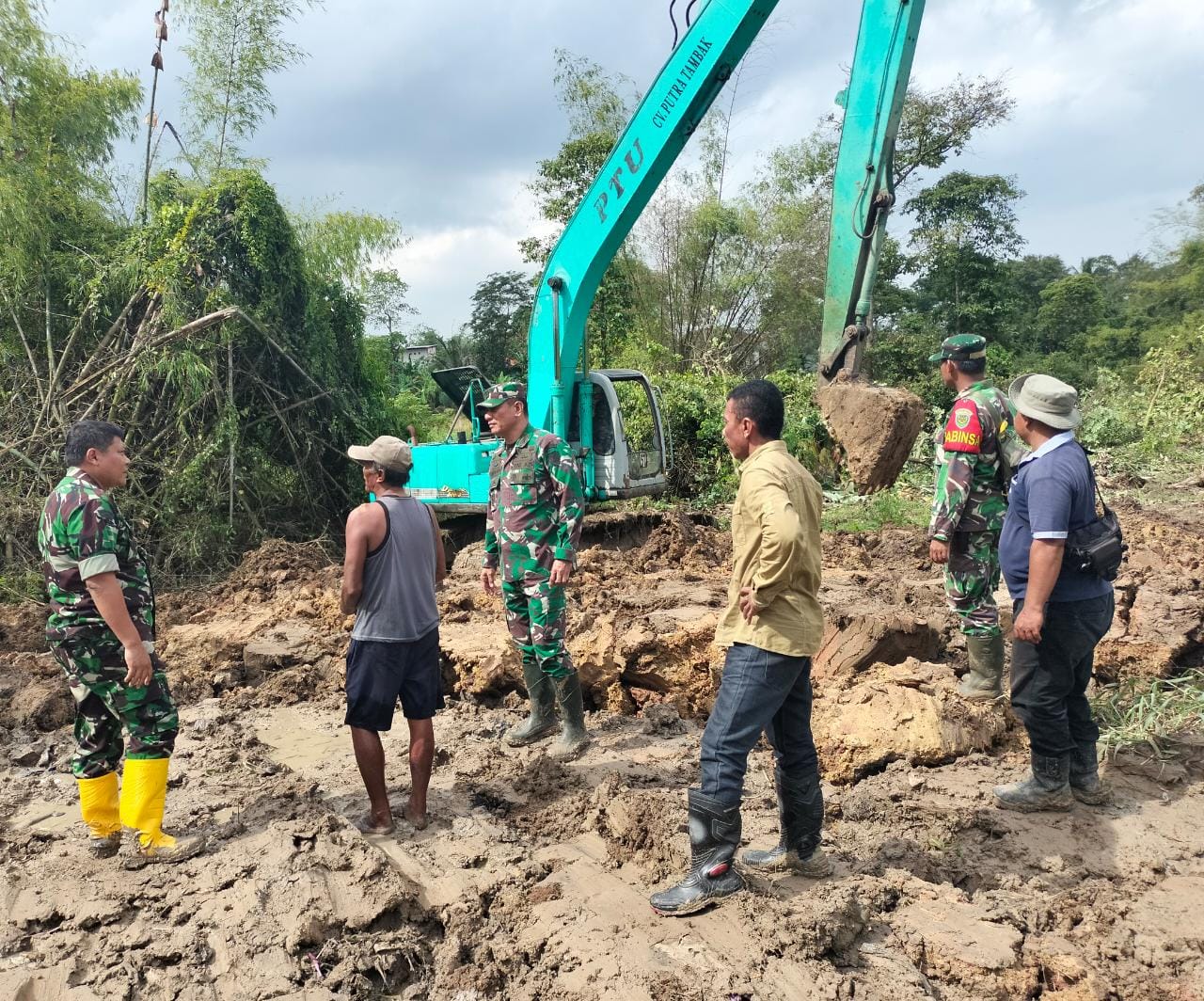 Dandim 0602/Serang Tinjau Normalisasi Sungai Cikambuy di Kawasan Modern Cikande