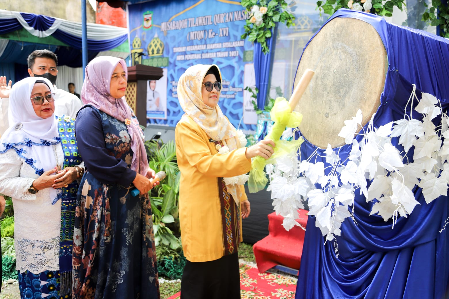 Pembukaan MTQ Siantar Sitalasari Dimeriahkan Pawai Becak BSA dan Dihadiri Suster-suster FCJM