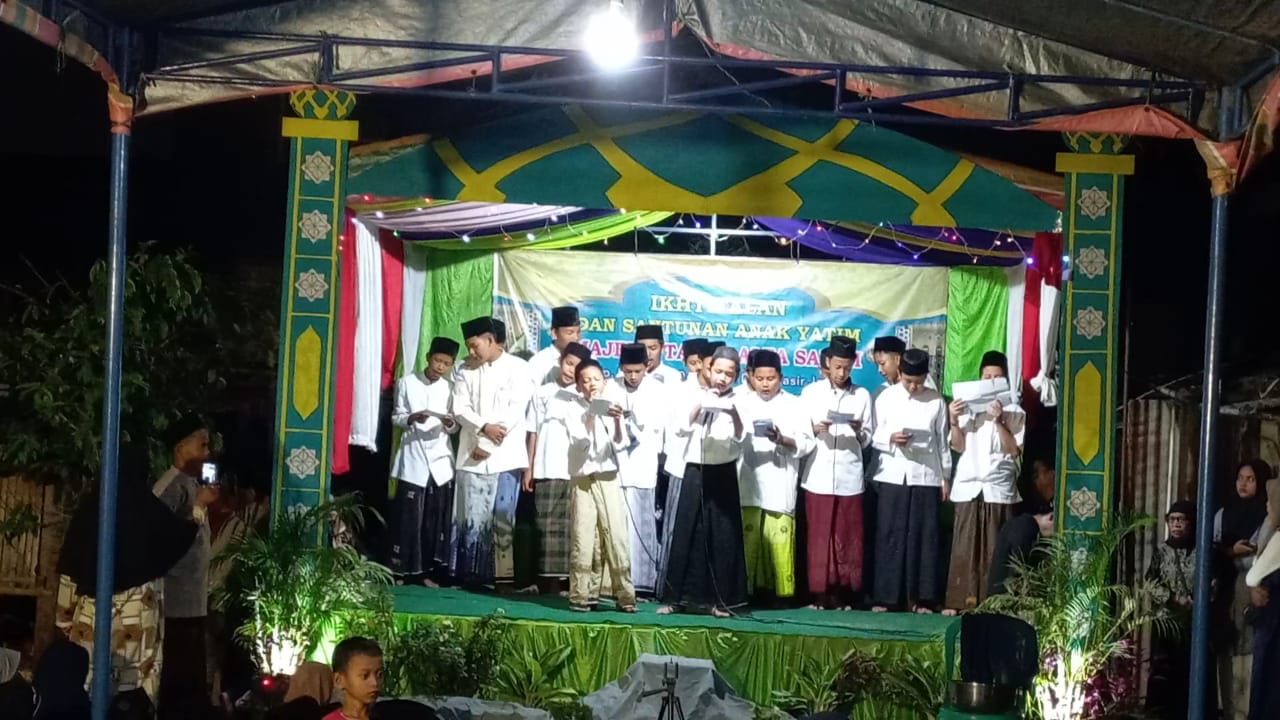 Majelis Tak’lim Alfa Sanah Gelar Ikhtifalan dan Santunan Anak Yatim