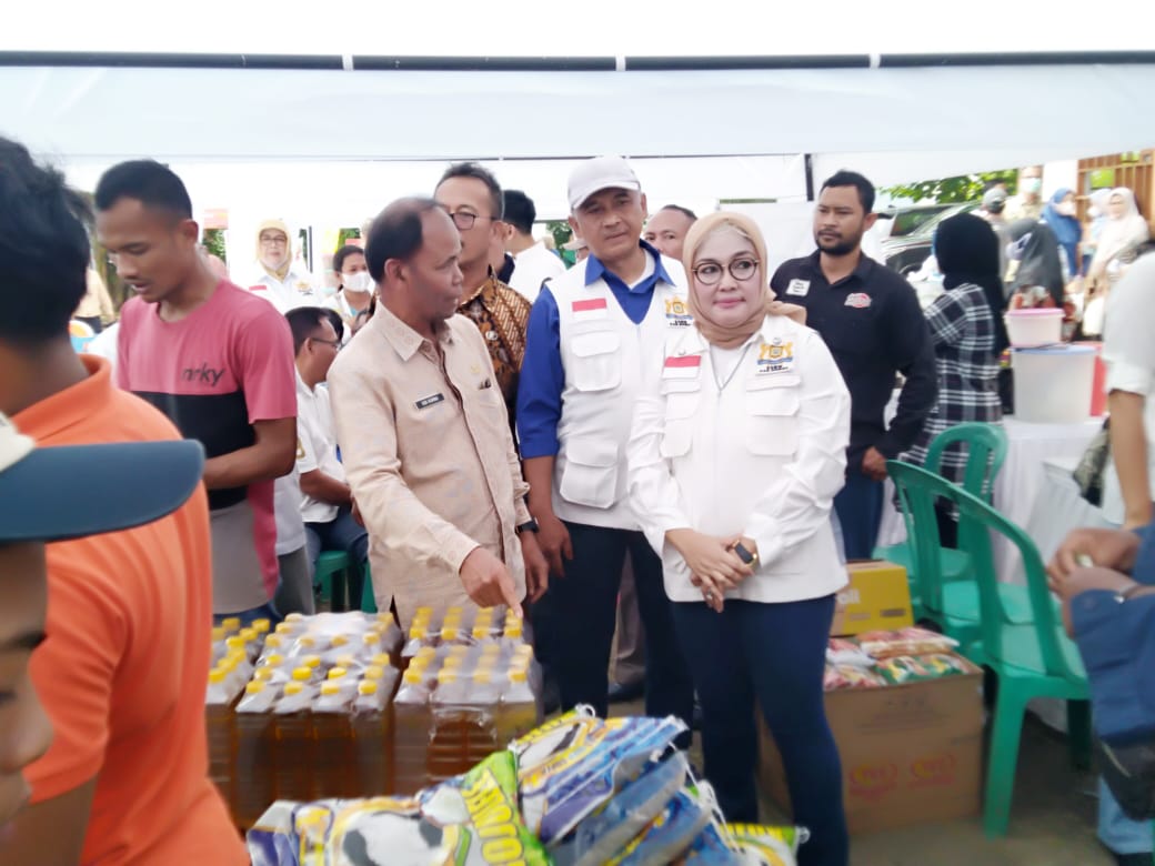 Kadin Kabupaten Bogor Gelar Bazar Ramadan dan Santunan Yatim dan Dhuafa