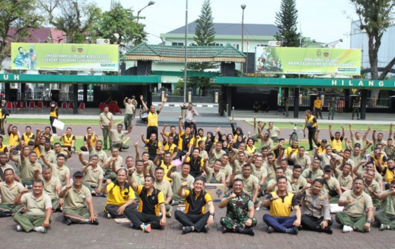 Sinergitas TNI-Polri, Kapolrestabes Medan Gelar Senam Bersama