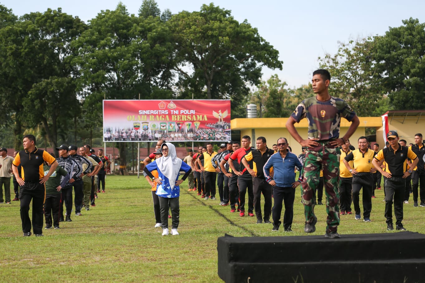 Olahraga Bersama TNI-Polri, dr Susanti: Terima Kasih Sudah Sukseskan Operasi Ketupat Toba