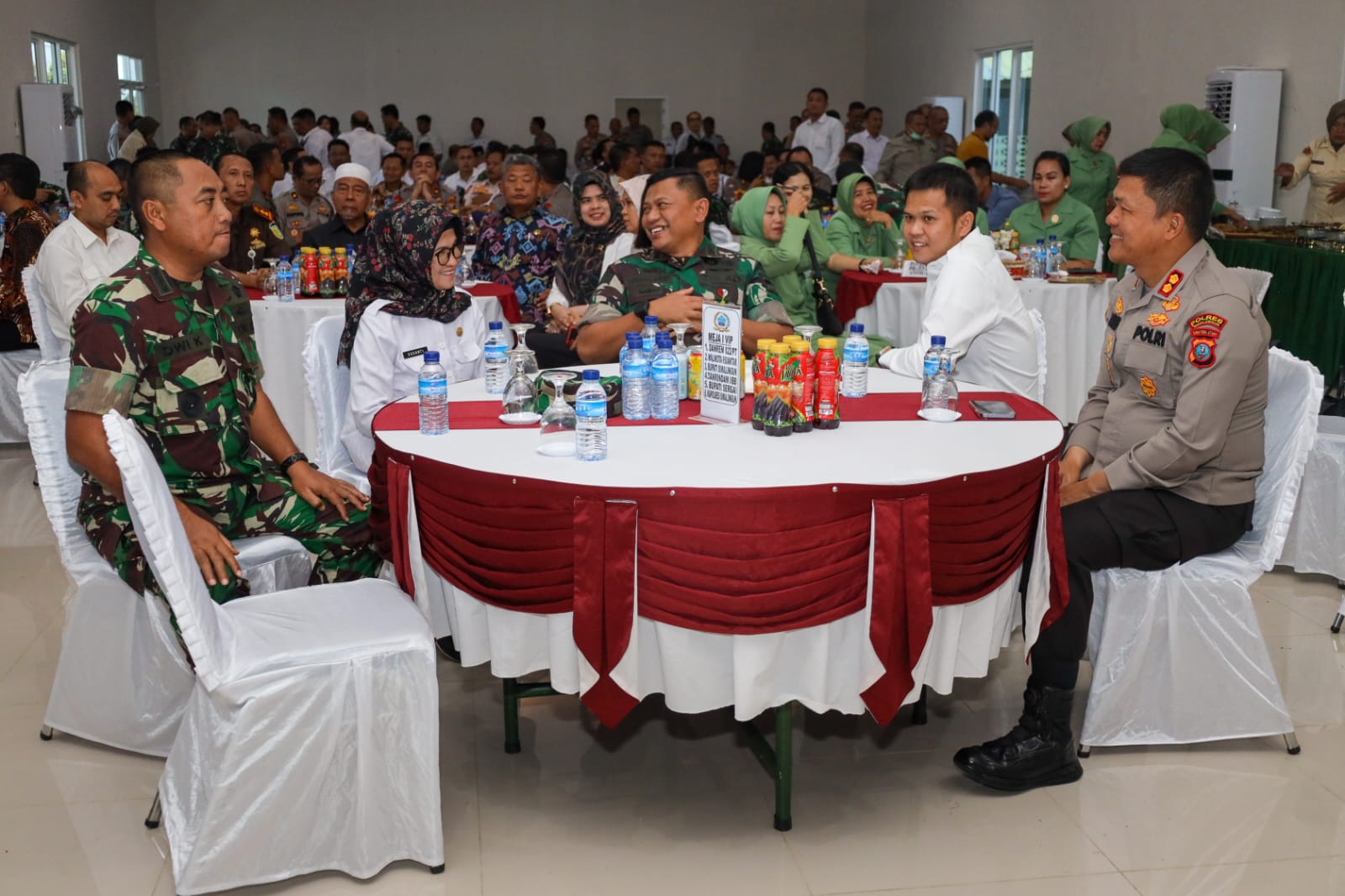 dr Susanti Hadiri Acara Komunikasi Sosial dan Silaturahmi TNI-Polri-Pemda di Makorem 022/PT