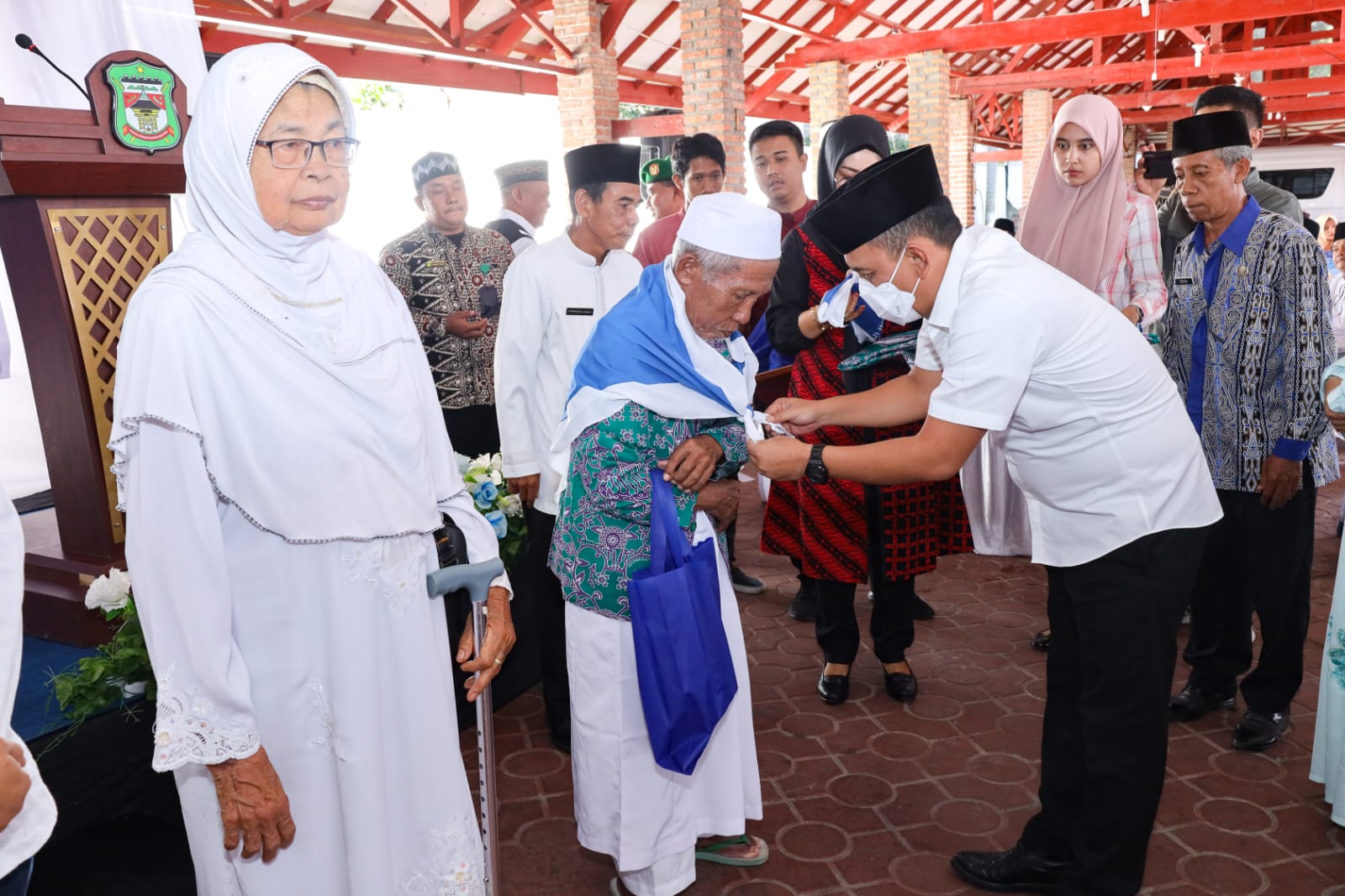 157 Jamaah Calon Haji Pematang Siantar Ditepung Tawar di Rumah Dinas Wali Kota  