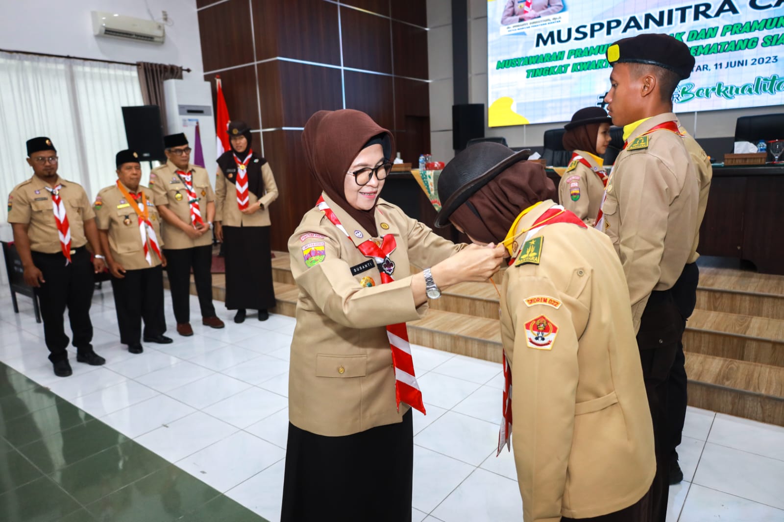 dr Susanti Apresiasi Musppanitera Kwarcab Pramuka Pematang Siantar Bertema “Sapangambei Manoktok Hitei&#