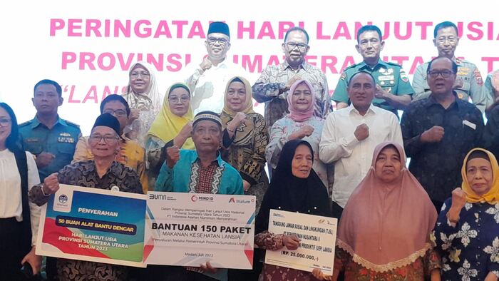 Gubernur Sumut Hadiri Hari Lanjut Usia Nasional, Janji Pikirkan Kebutuhan Lansia