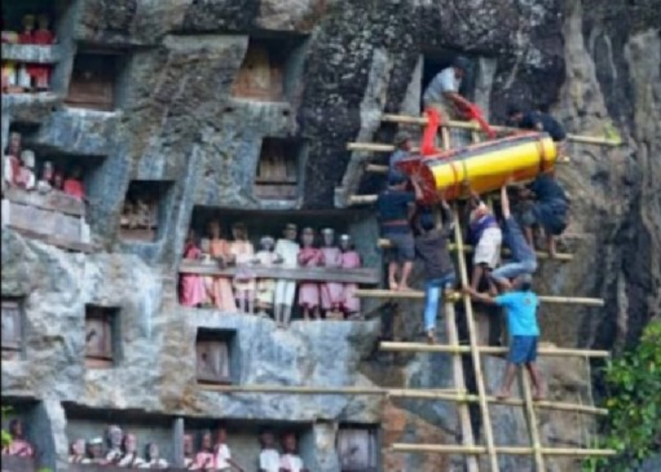 Ritual Tana Toraja,Tradisi Kepercayaan Leluhur Turun temurun