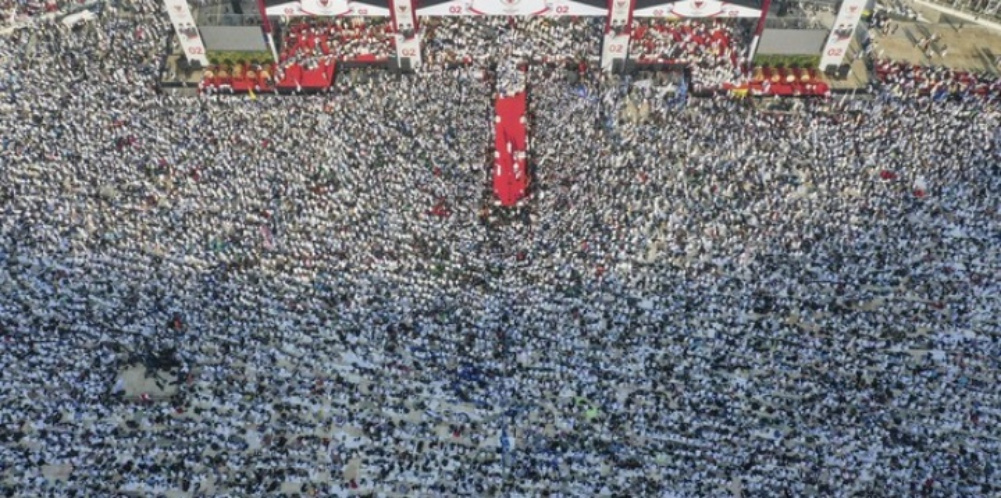 Tablik Akbar, Gelora Bung Karno Dibanjiri Pendukung Prabowo-Sandi