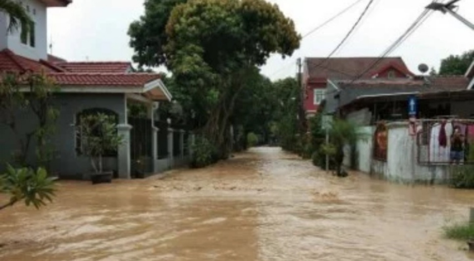 7 Perumahan Di Kawasan Cibubur  Terendam Banjir