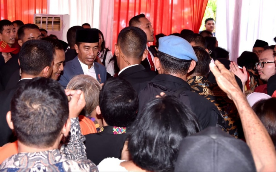 Presiden Jokowi dan Ibu Iriana Silaturahmi bersama Masyarakat di Istana Negara