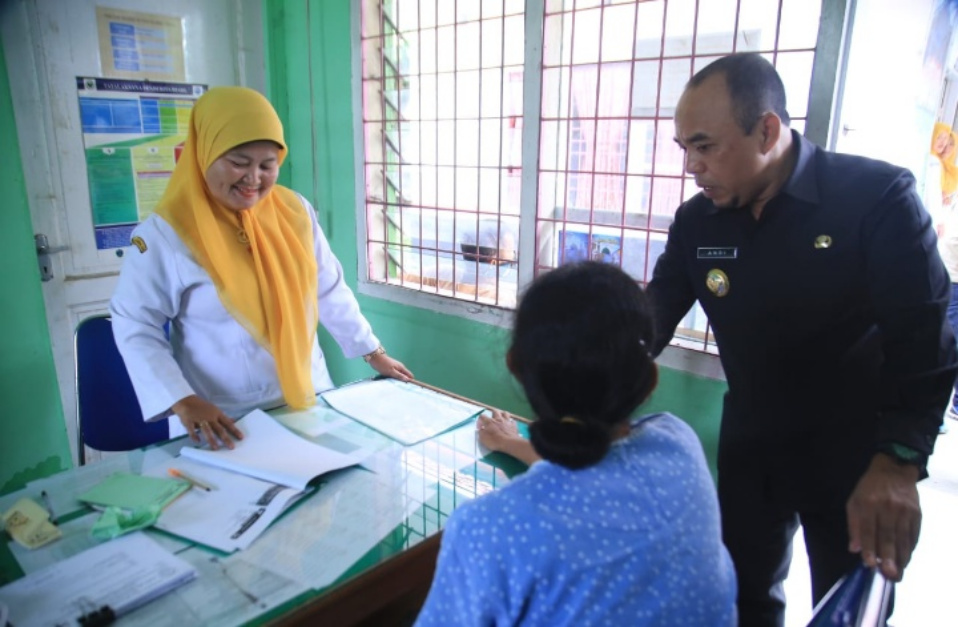 Hari Pertama Kerja, Plt Bupati Labuhanbatu Di Faskes