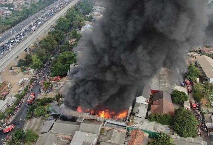 Situasi Merah, Lagi Kebakaran Terjadi di Cipayung