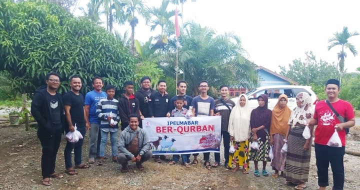 IPELMABAR Salurkan Daging Qurban Hingga Pelosok Desa Di Aceh Barat