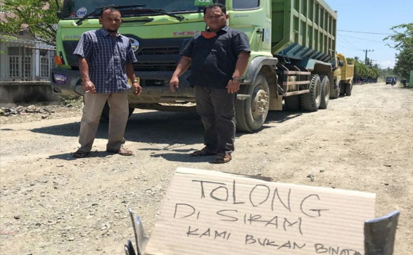 Tolonggg… Tiap Hari Kami Warga Indrapuri Hirup Debu Proyek Tol