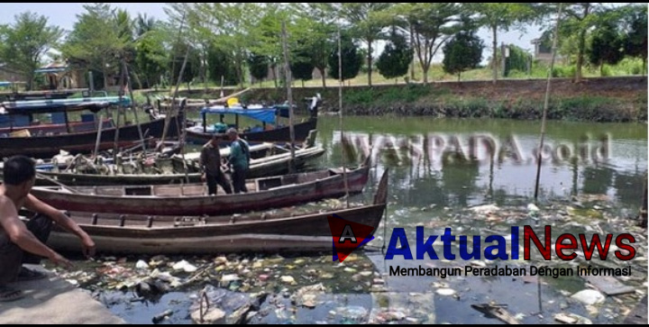 DLH Sumut Segera Bentuk Tim,Sampah Menumpuk di Sungai Bederak