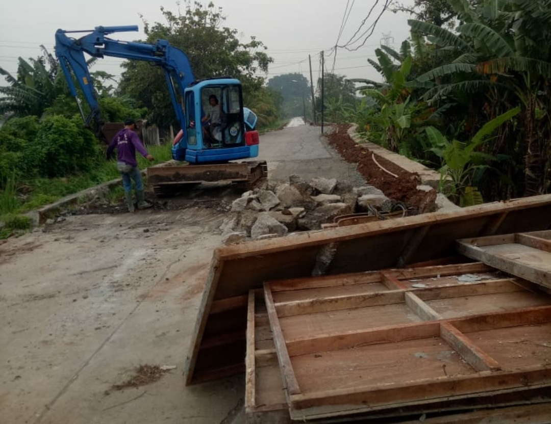 Lagi-lagi Proyek Insfratruktur Tak Bertuan Marak di Kabupaten Tangerang