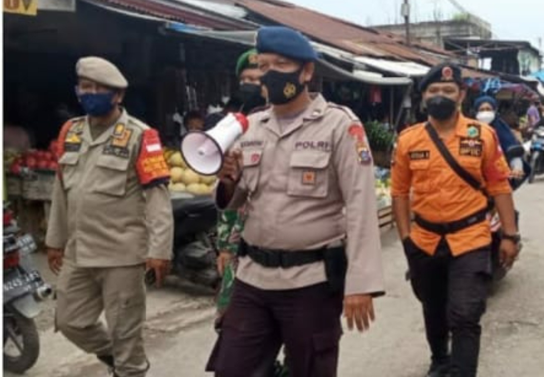 Tim Personil Gabungan TNI Polri dan Satpol PP, Laksanakan Patroli Prokes Covid-19