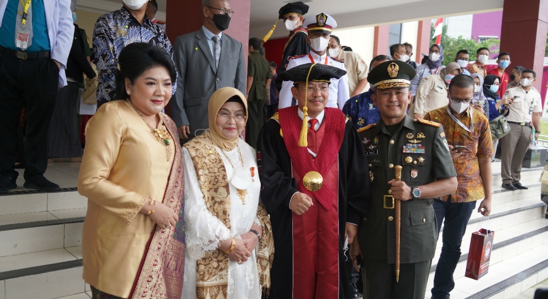 Sidang Senat Terbuka Pengukuhan Gelar Profesor Kehormatan Ilmu Pertahanan Bidang Kesehatan Militer Fakultas Ma