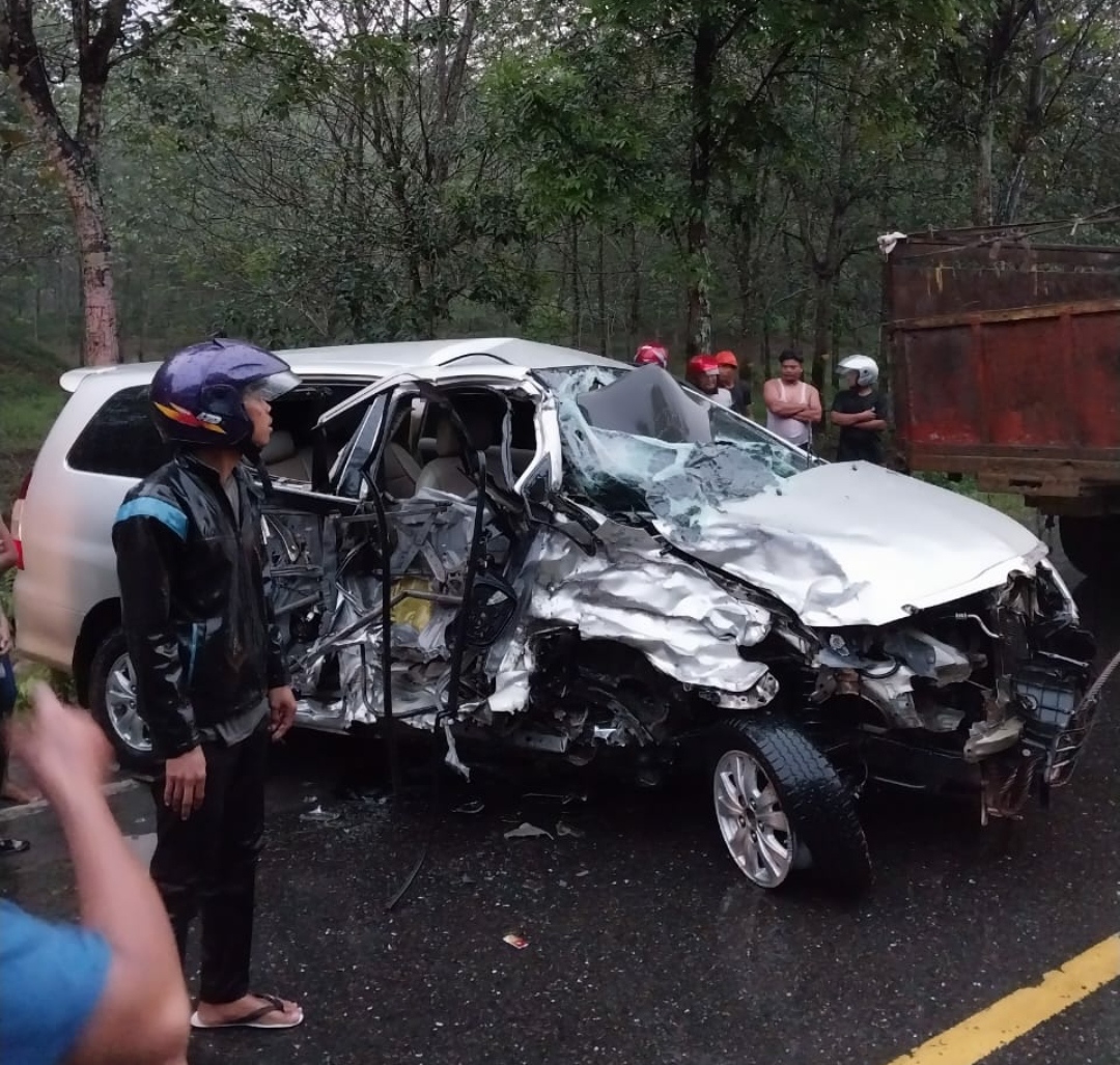 Lakalantas di Labura, Plt. Kadis Peternakan Labuhanbatu Meninggal di Tempat