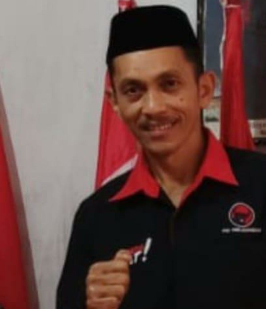 Ketua DPC PDIP Simeulue Serukan “Elit Jangan Manuver dan Provokatif, ASN Juga Harus Patuh Pada Pimpinan&