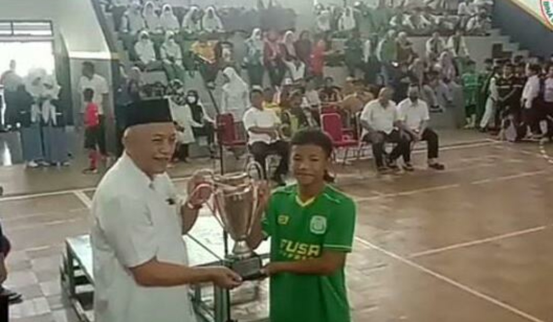 SMA IT Bina Bangsa Sejahtera Dalam Pembukaan Walikota Cup XXIII Futsal Turnamen