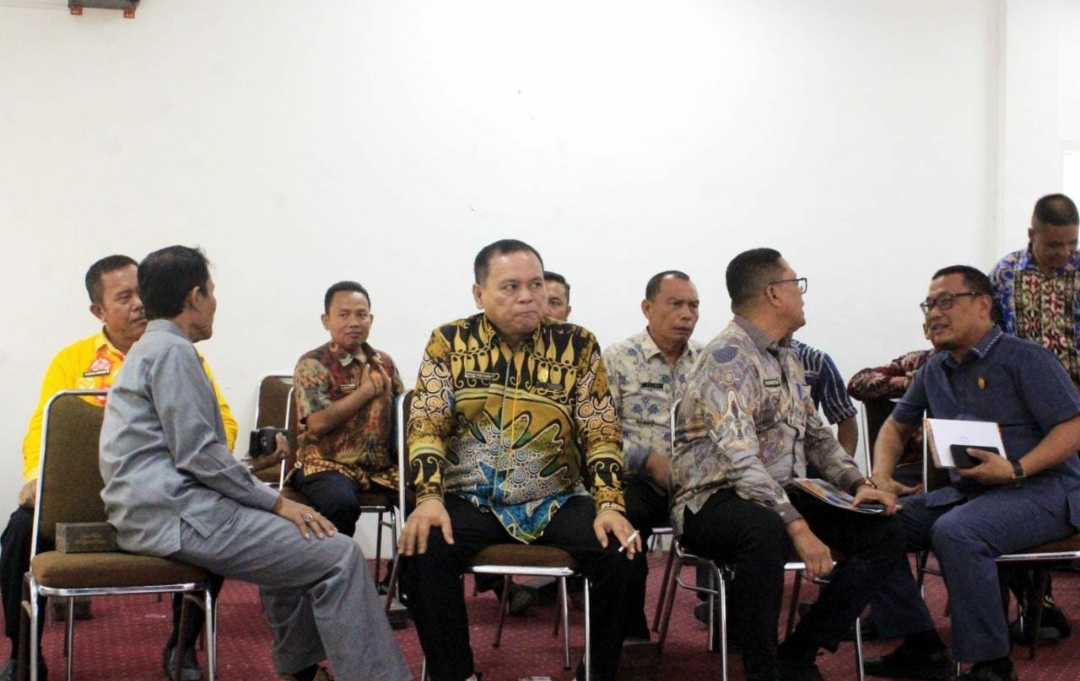 Bupati Hadiri Pemberhentian dan Pengusulan Calon Wakil Ketua DPRD Labuhanbatu