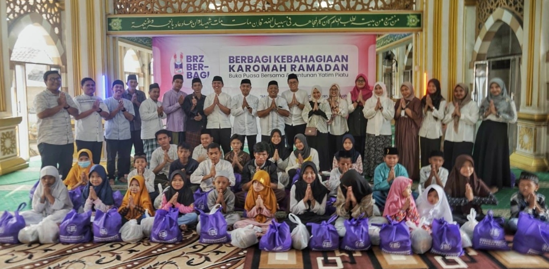 Berbagi Kebahagiaan Karomah Ramadan : Alumni Daar El-Qolam 2, (Angakatan 8), Santuni Anak Yatim Piatu di Balar