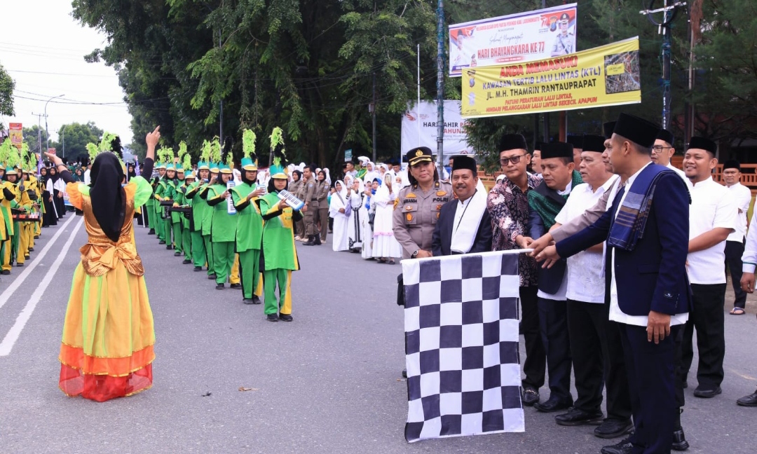 Sekdakab Labuhanbatu Hadiri Peringatan 1 Muharram 1445 H