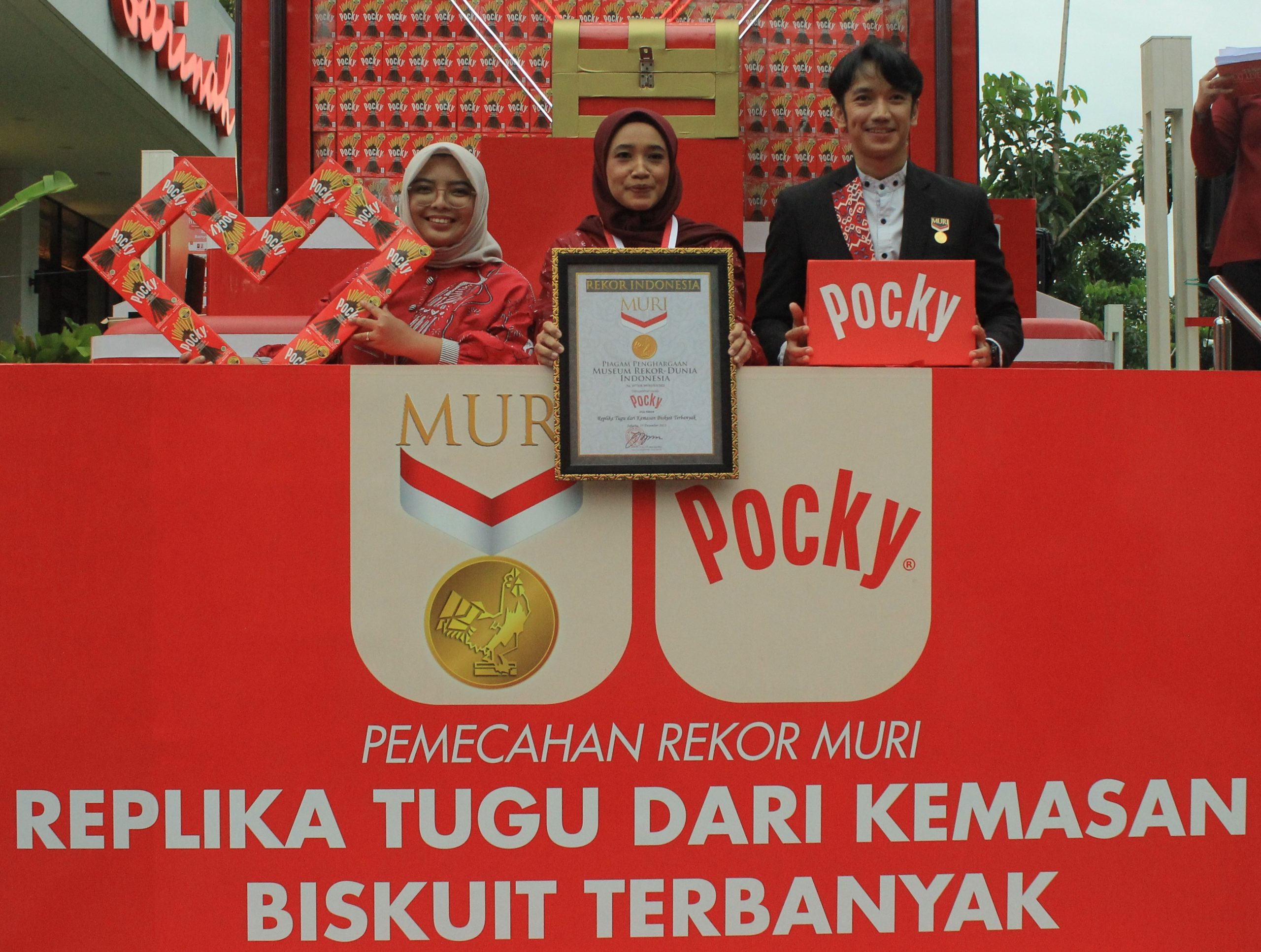 Pocky Tingkatkan Kualitas Sekaligus Pecahkan Rekor Indonesia dengan #NextLevelPocky Tower