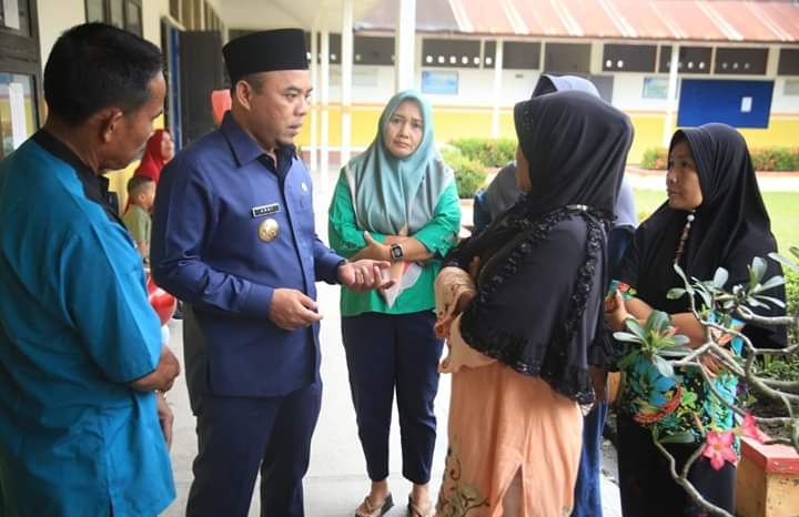 Awal Masuk Sekolah, Ini Yang Di Berikan Plt. Bupati Labuhanbatu