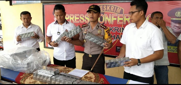 Team Reskrim Polres Labuhanbatu berhasil Gagalkan 158 kotak peredaran Rokok Luffman tanpa Bea cukai